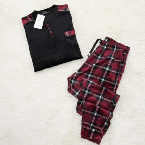 بيجامة رجالية