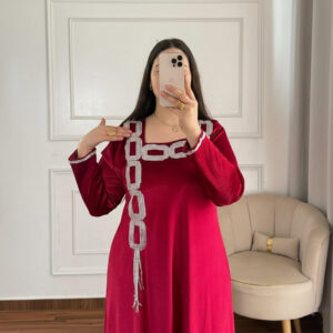 بيجامة مبرة